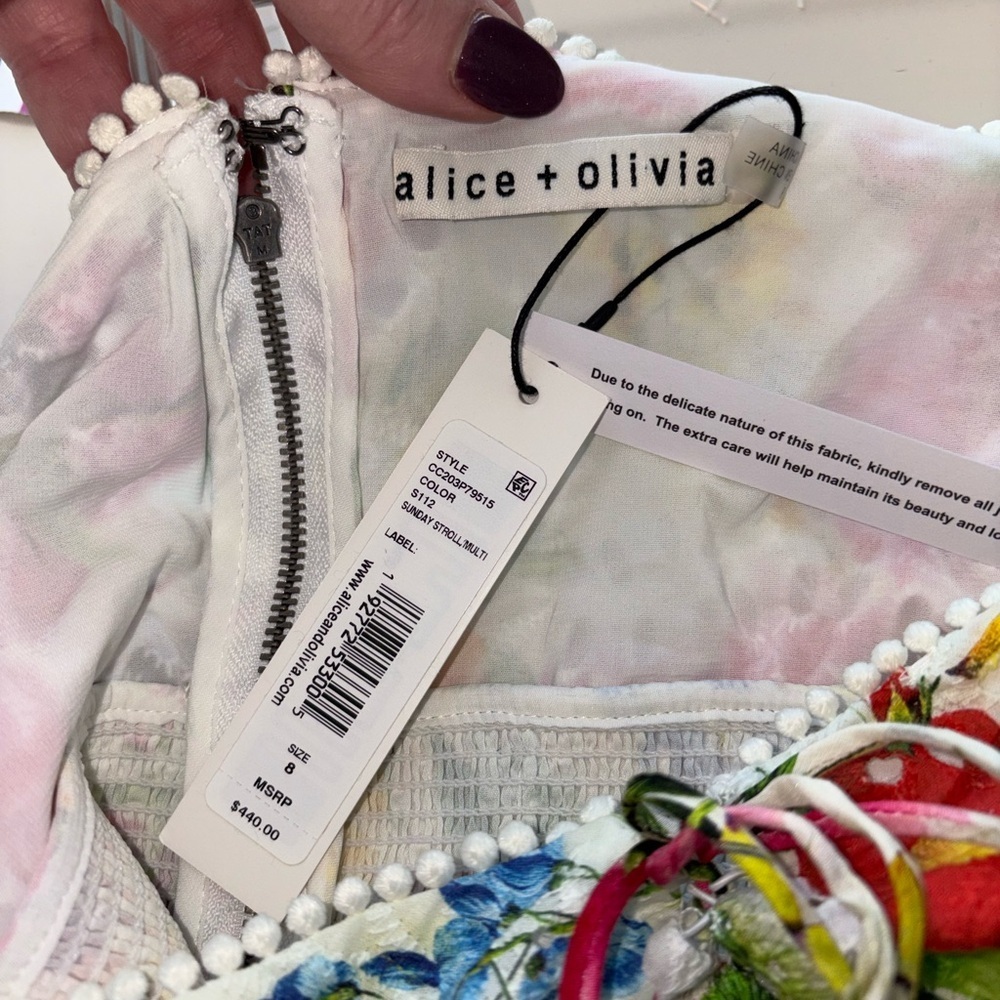 NWT Alice + Olivia Crawford Garden Floral Smocked Mini Dress Size 8 - Picture 5 of 6